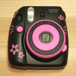 Instax Mini 8 Camera (Black Kitty) Instax Mini 8 Camera (Black Kitty)