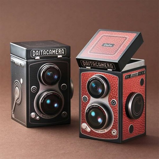 Daita Twin Lens Reflex Camera Tin Box Milk Chocolate